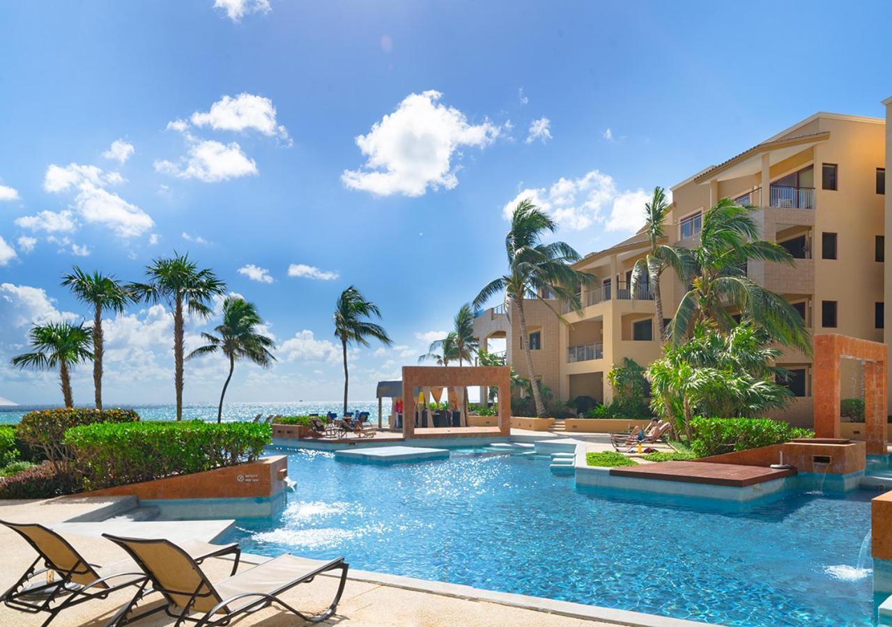 Condo Surf 405 - Luxury Oceanview Beachfront 3 Bedroom With Gym - At El Faro Condos Playa del Carmen Eksteriør bilde