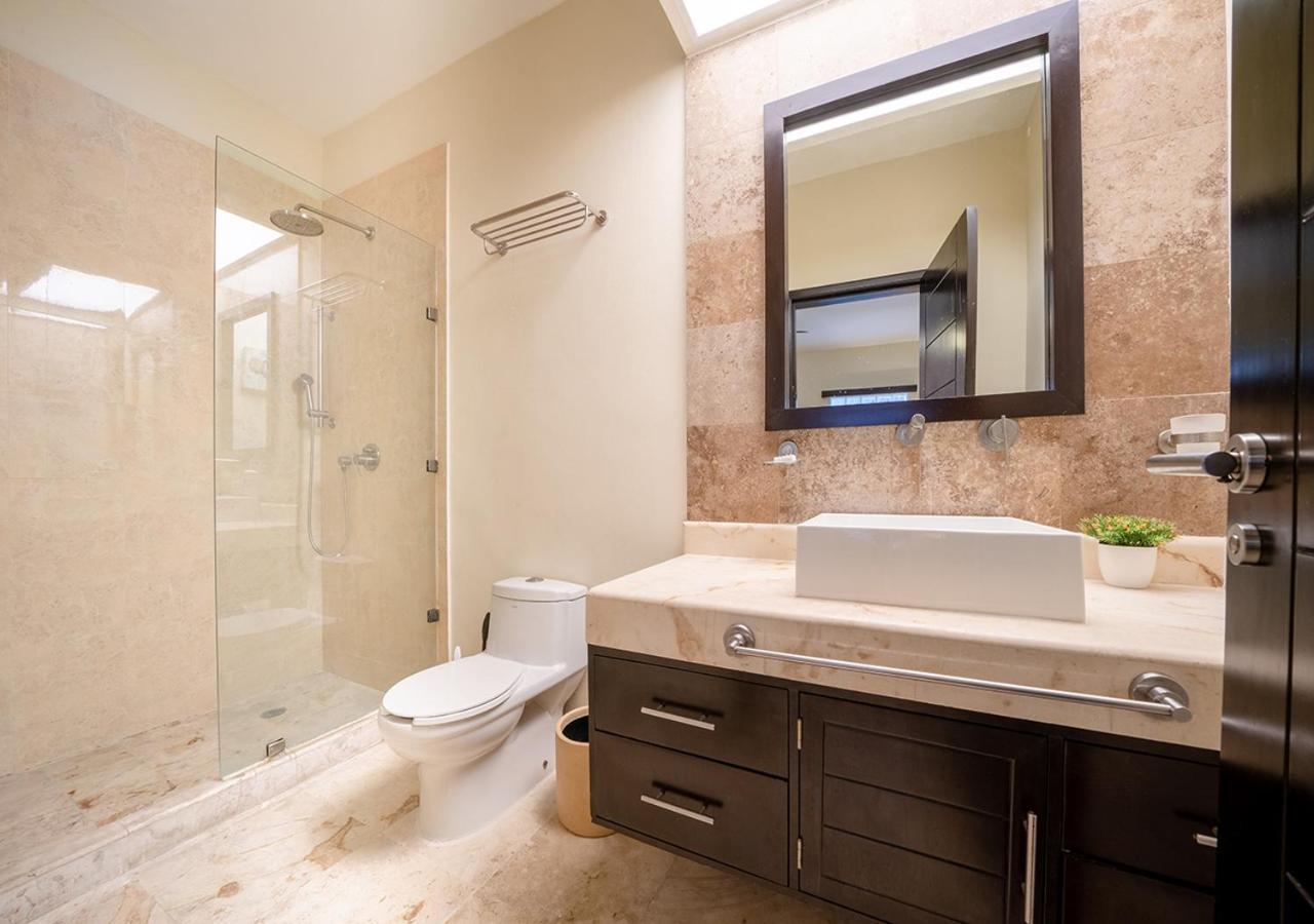 Condo Surf 405 - Luxury Oceanview Beachfront 3 Bedroom With Gym - At El Faro Condos Playa del Carmen Eksteriør bilde